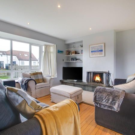 Porthole Cottage Beadnell Exterior photo